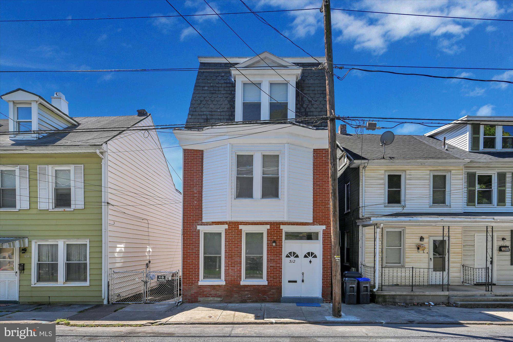 Why rent when you can own this charming 5 bedrooms 1.5 bath home located in Steelton. This home is in move-in condition. Schedule your tour today.