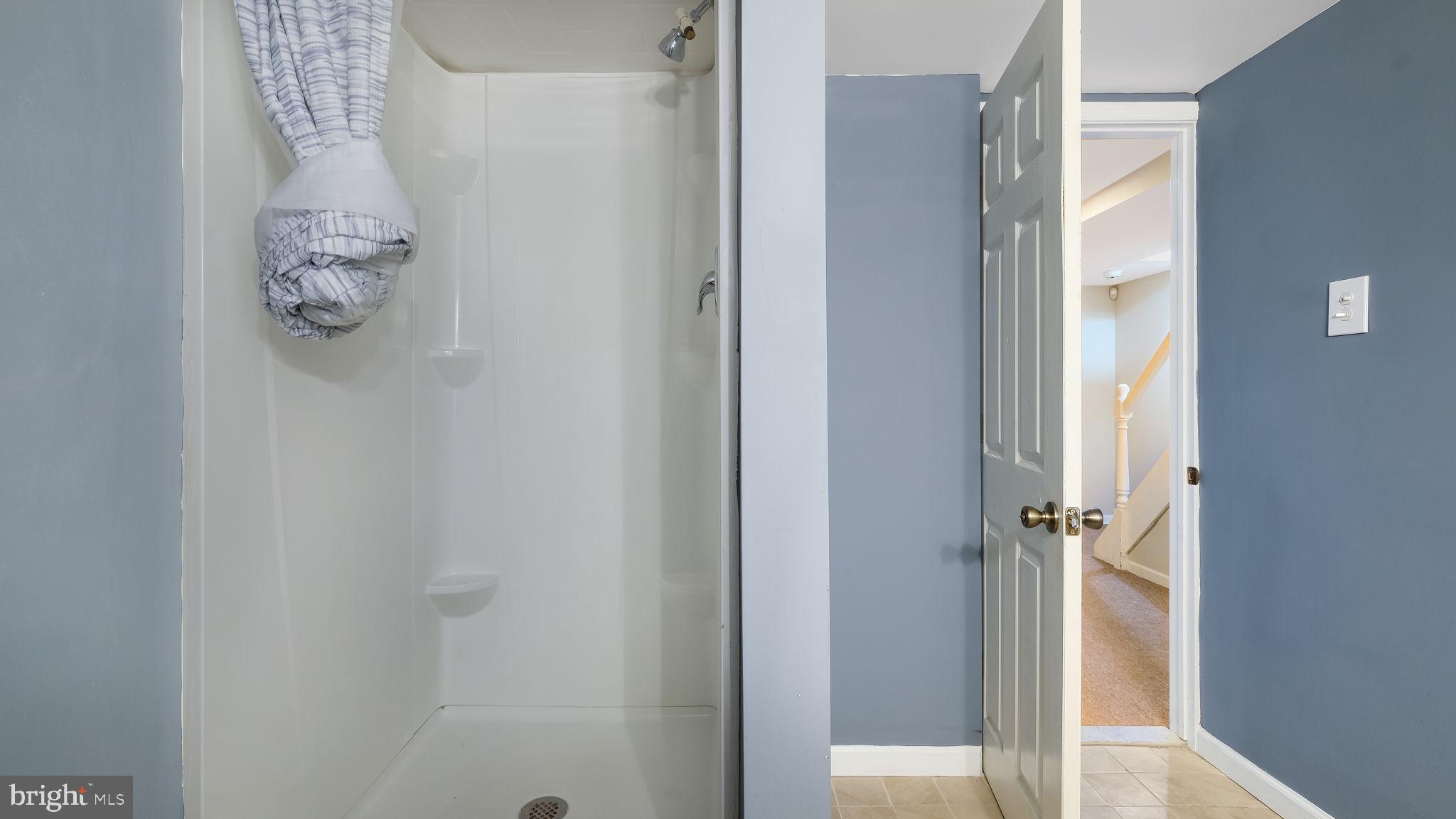 WESTBROOK PARK - Residential Lease
