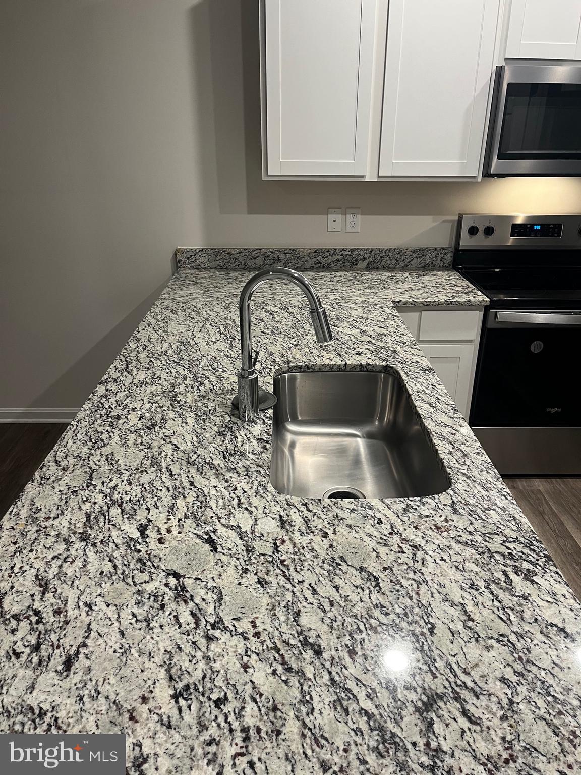 LURAY LANDING - Residential