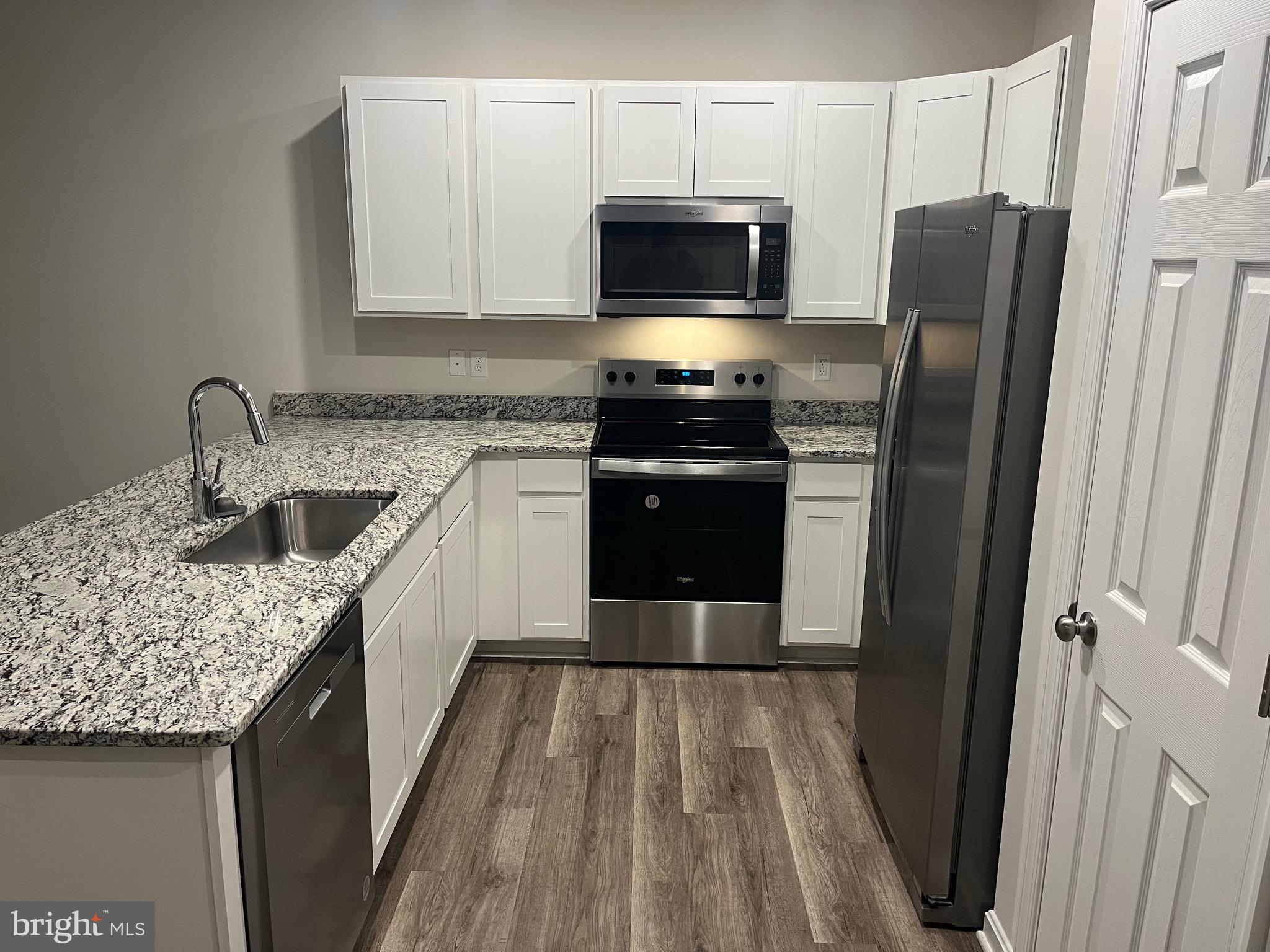 LURAY LANDING - Residential
