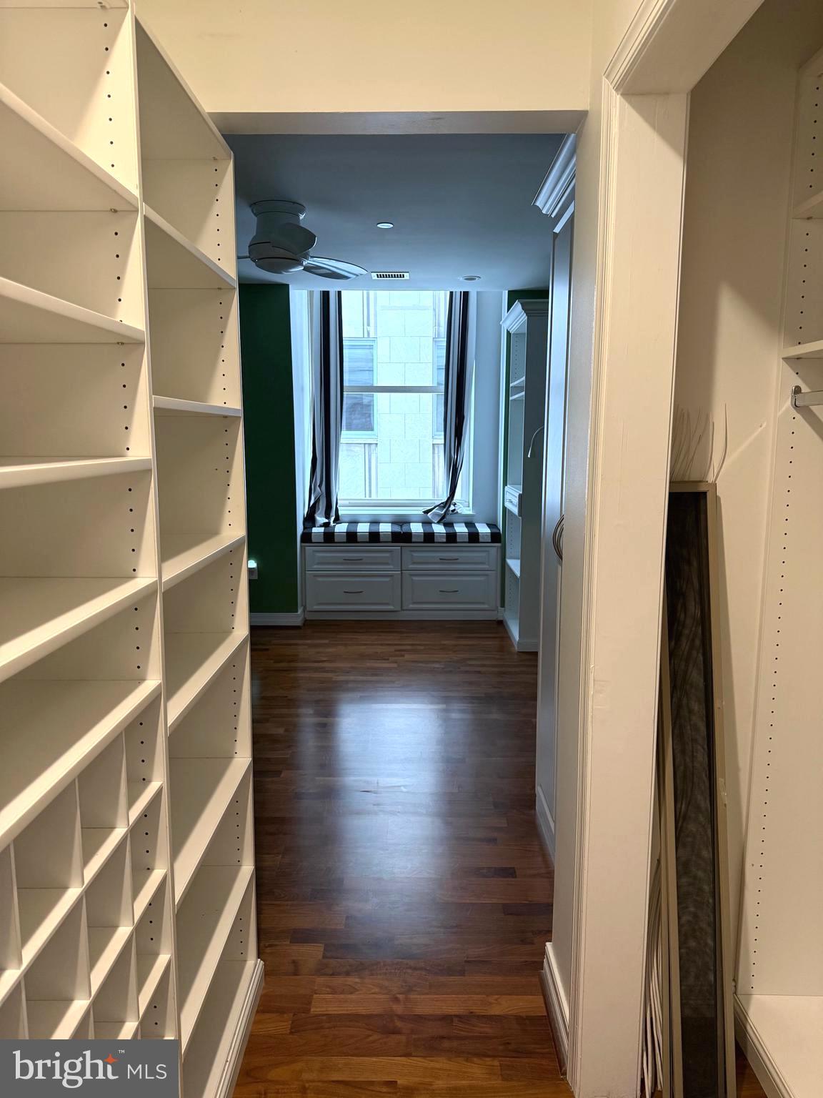 LOGAN SQUARE - Residential Lease