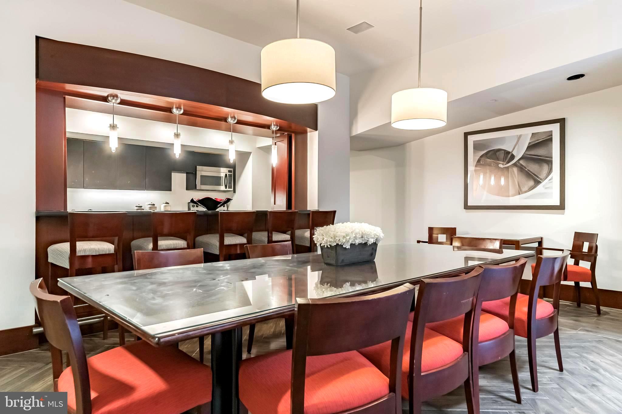 LOGAN SQUARE - Residential Lease