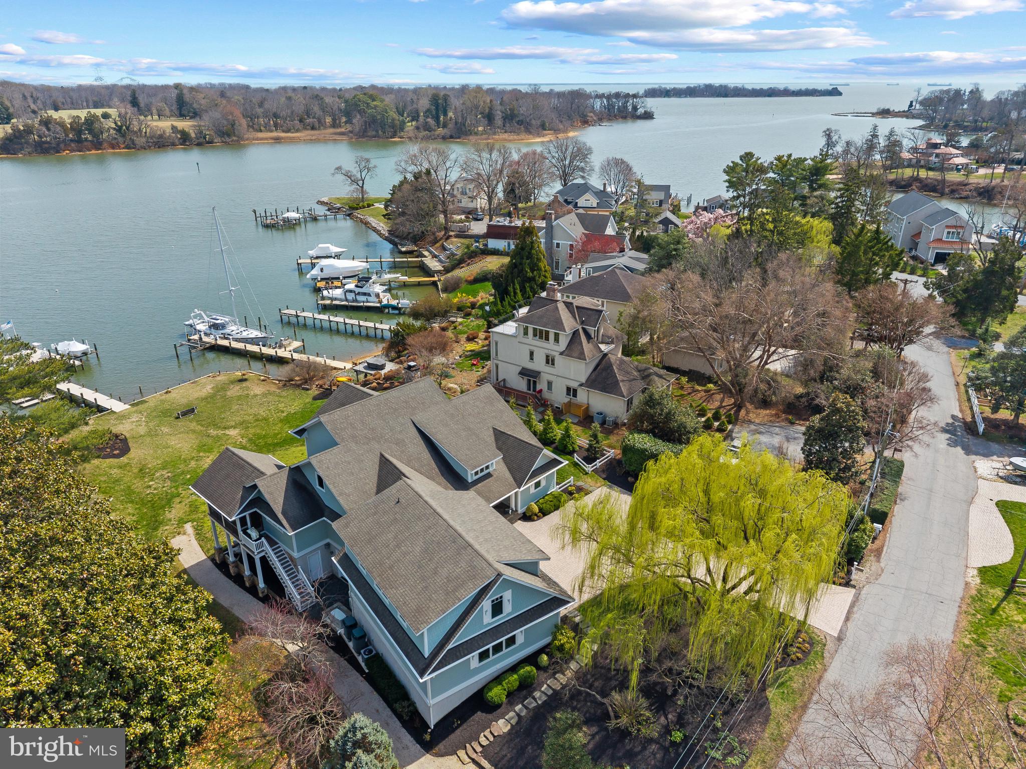 WHITEHALL BEACH - Residential