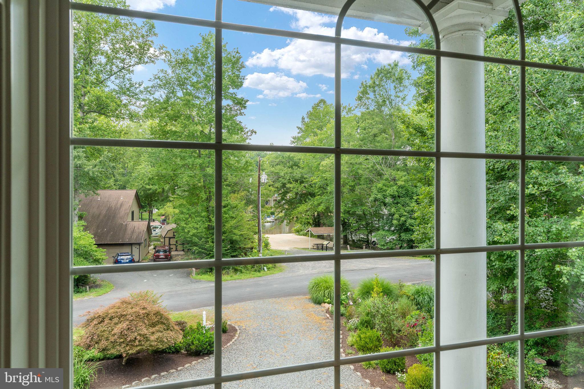 LAKE OF THE WOODS - Residential