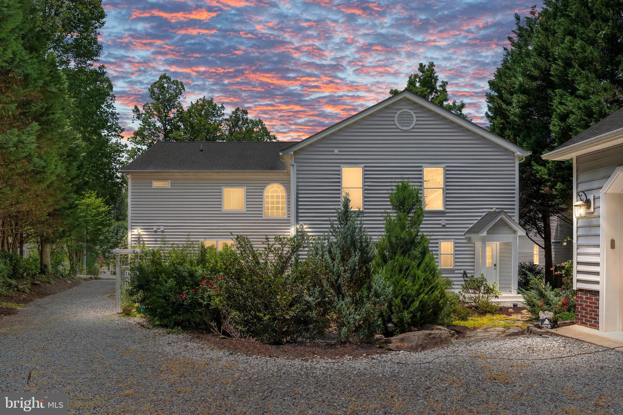 LAKE OF THE WOODS - Residential