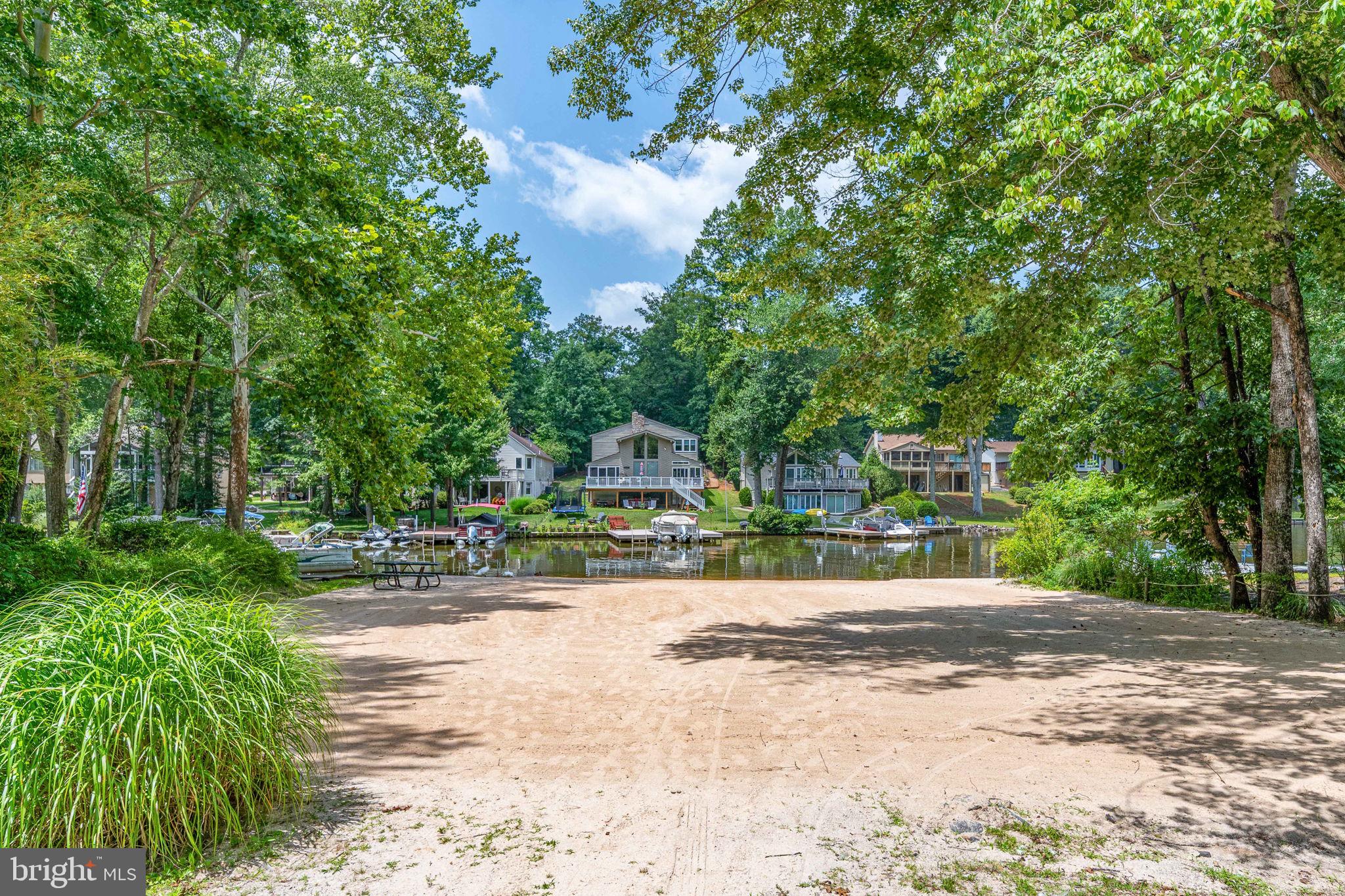 LAKE OF THE WOODS - Residential