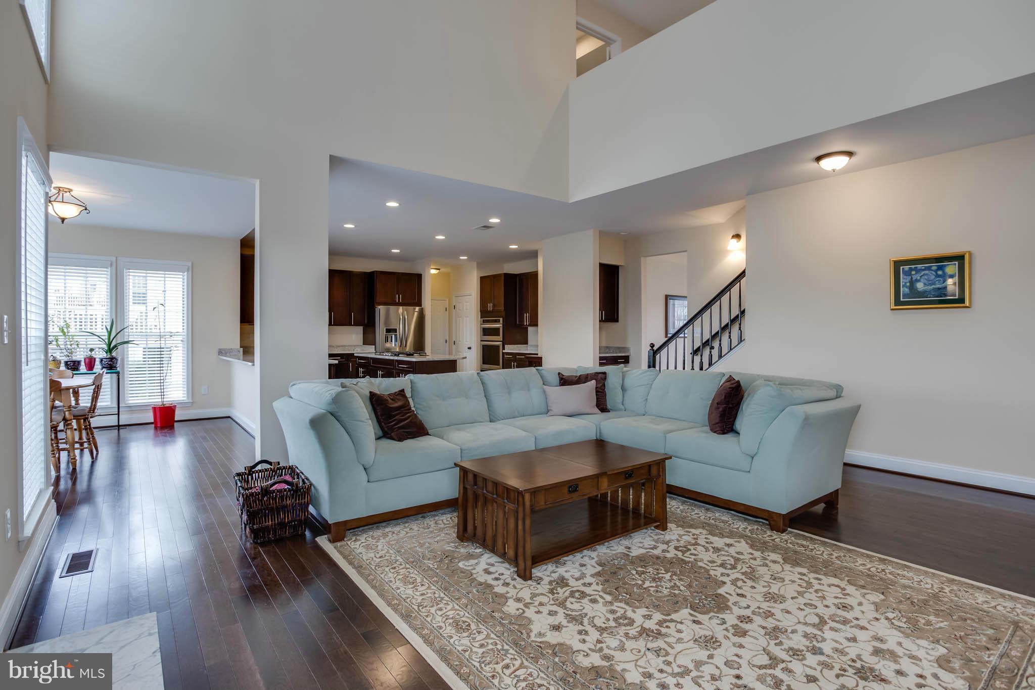 GALYN MANOR - Residential