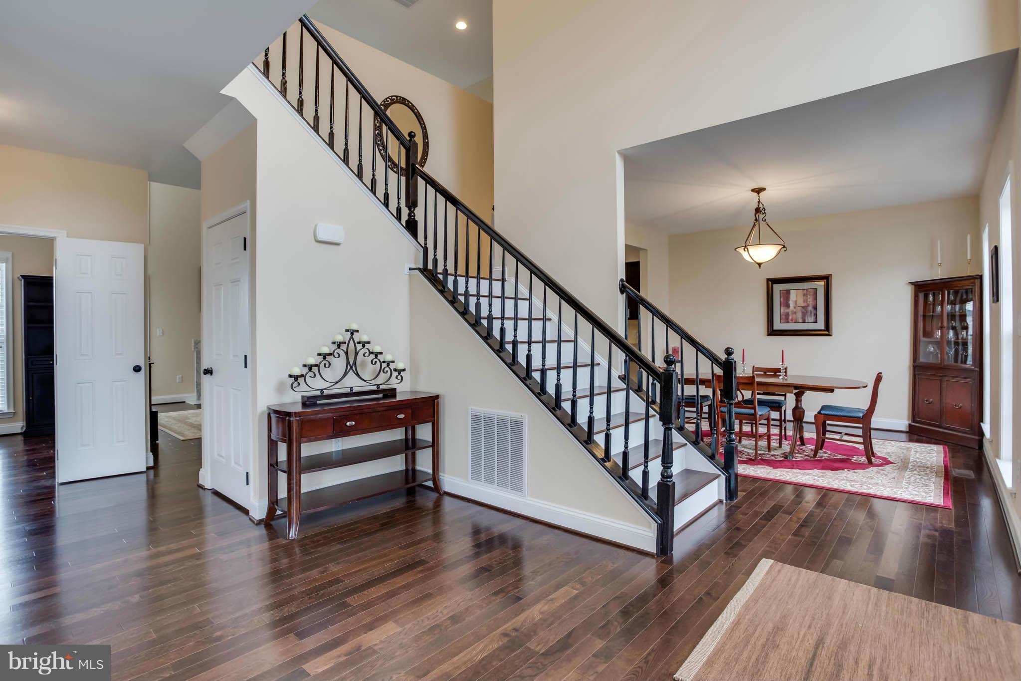 GALYN MANOR - Residential