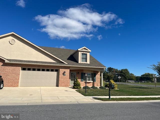 EMERALD POINTE - Residential