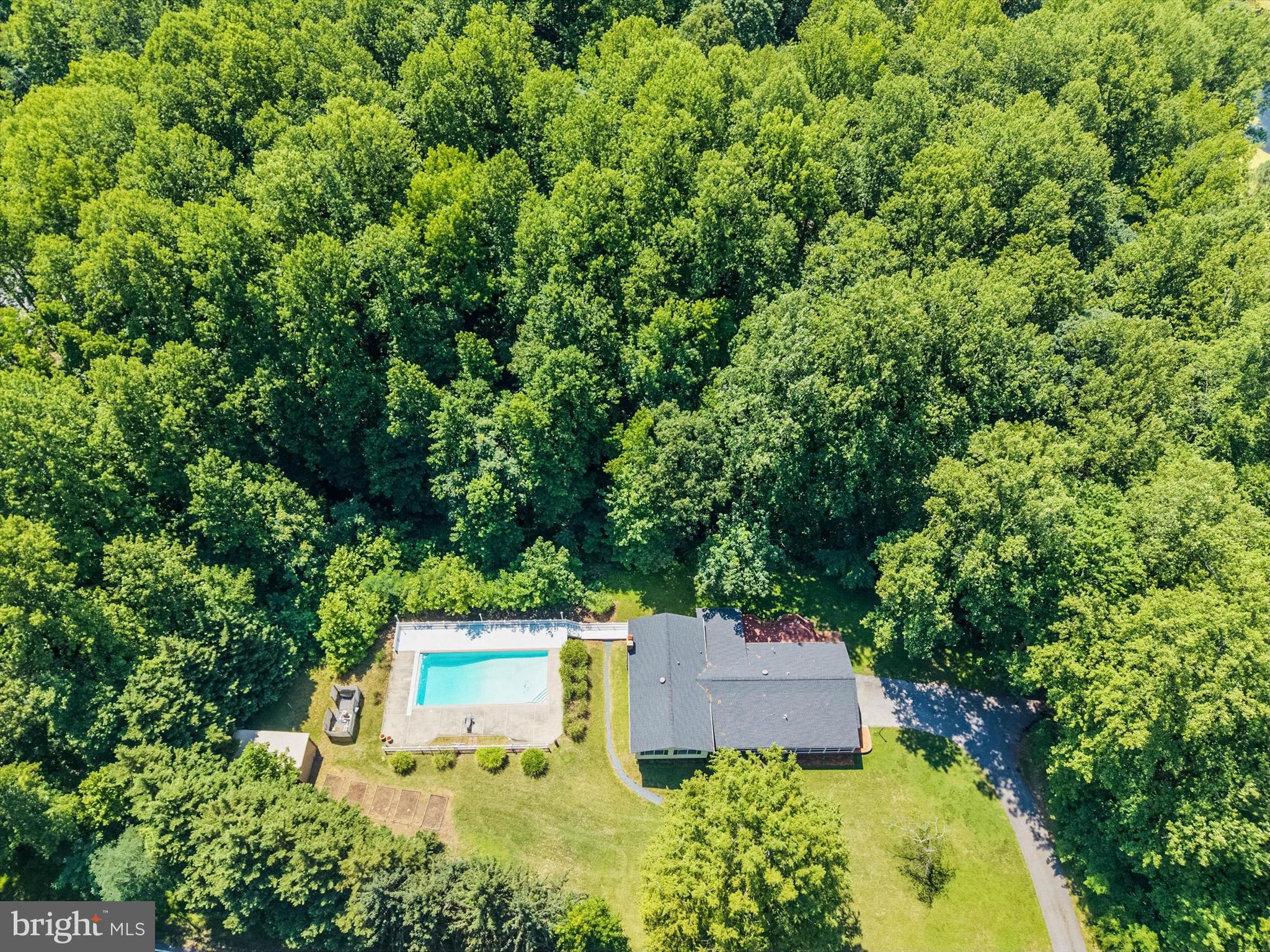 LAKE KARYLBROOK - Residential