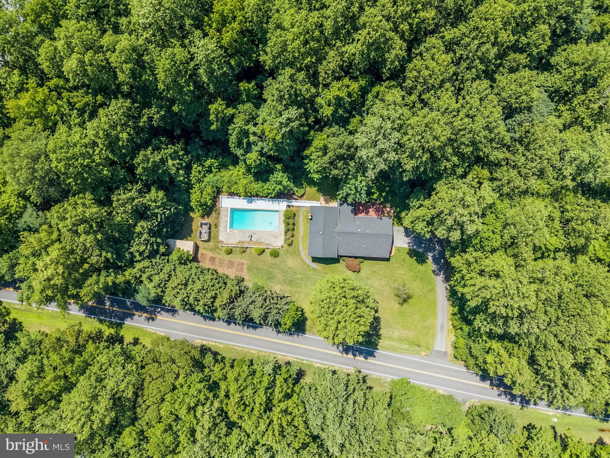 LAKE KARYLBROOK - Residential