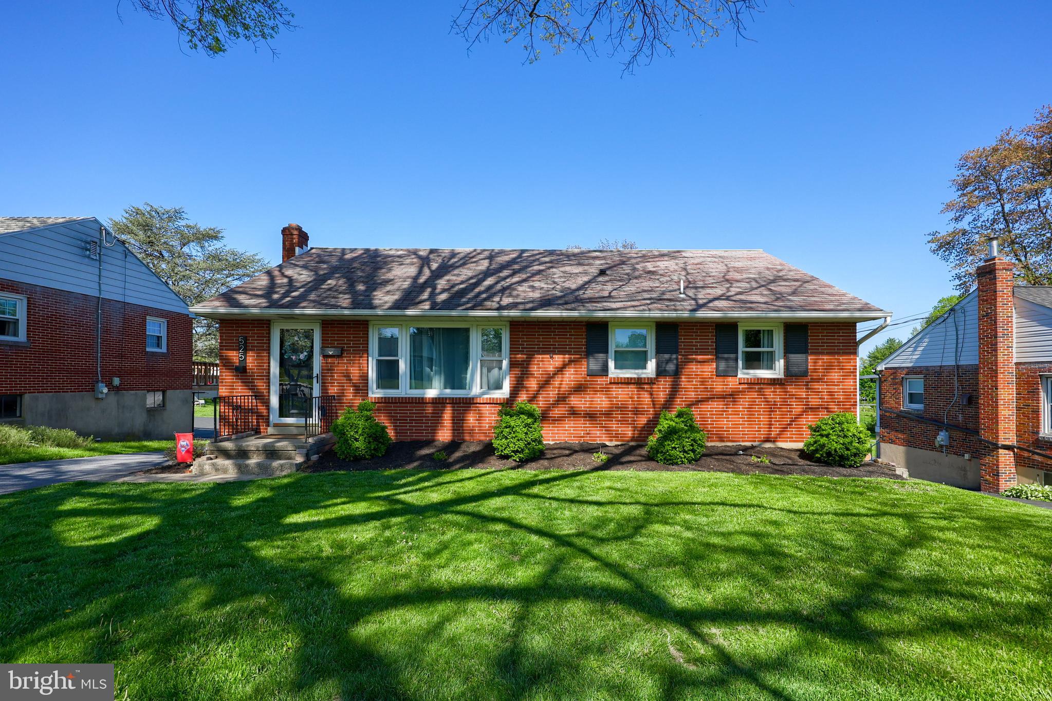 ELIZABETHTOWN BOROUGH - Residential