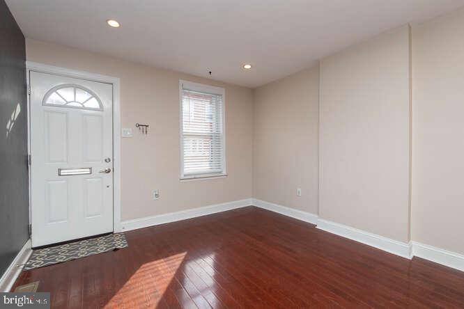PORT RICHMOND - Residential