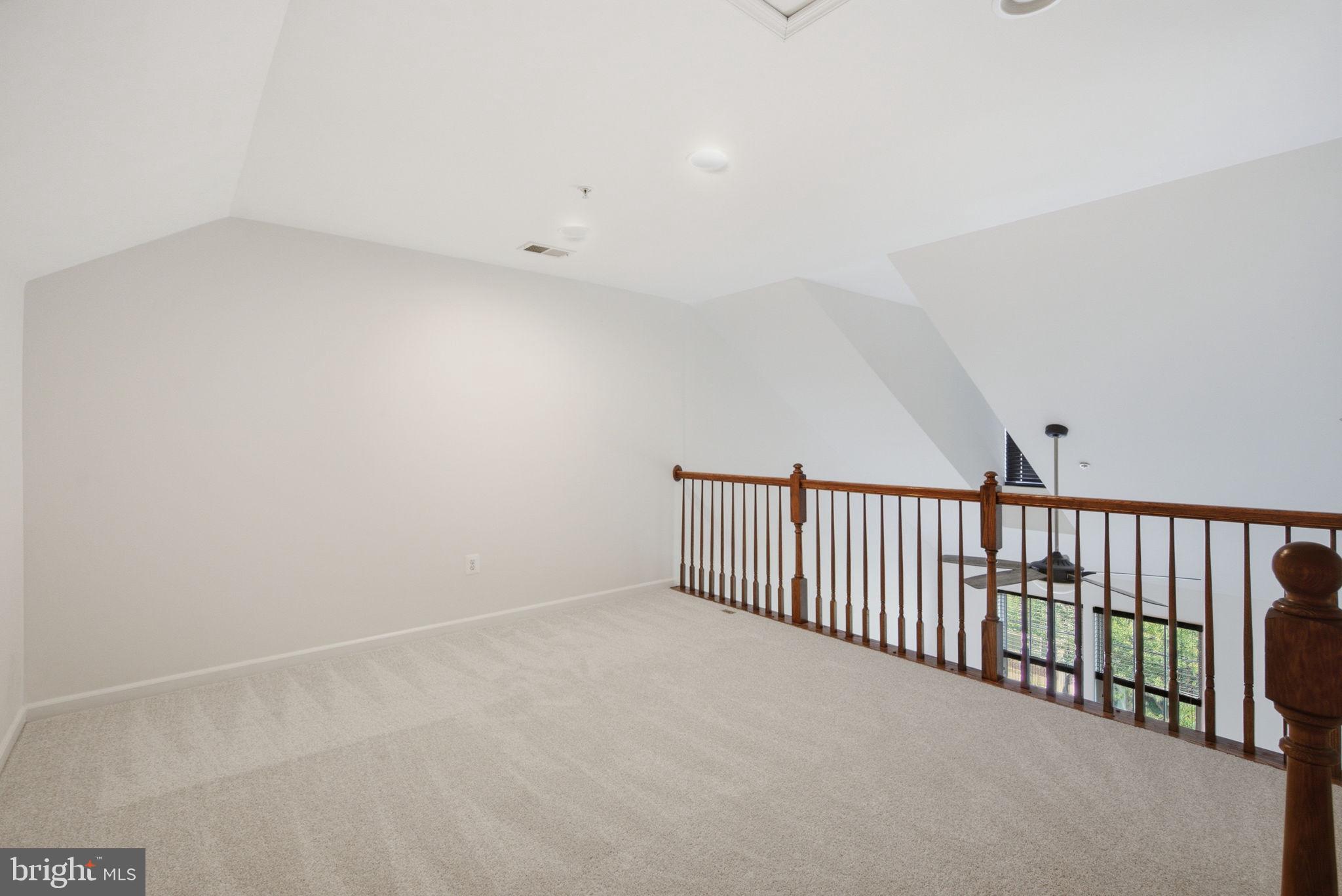 BELMONT STATION - Residential