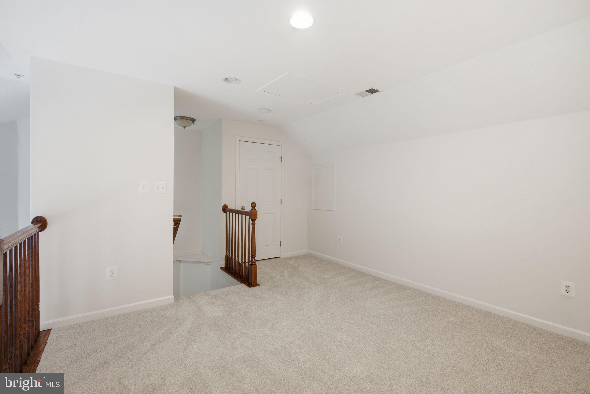 BELMONT STATION - Residential