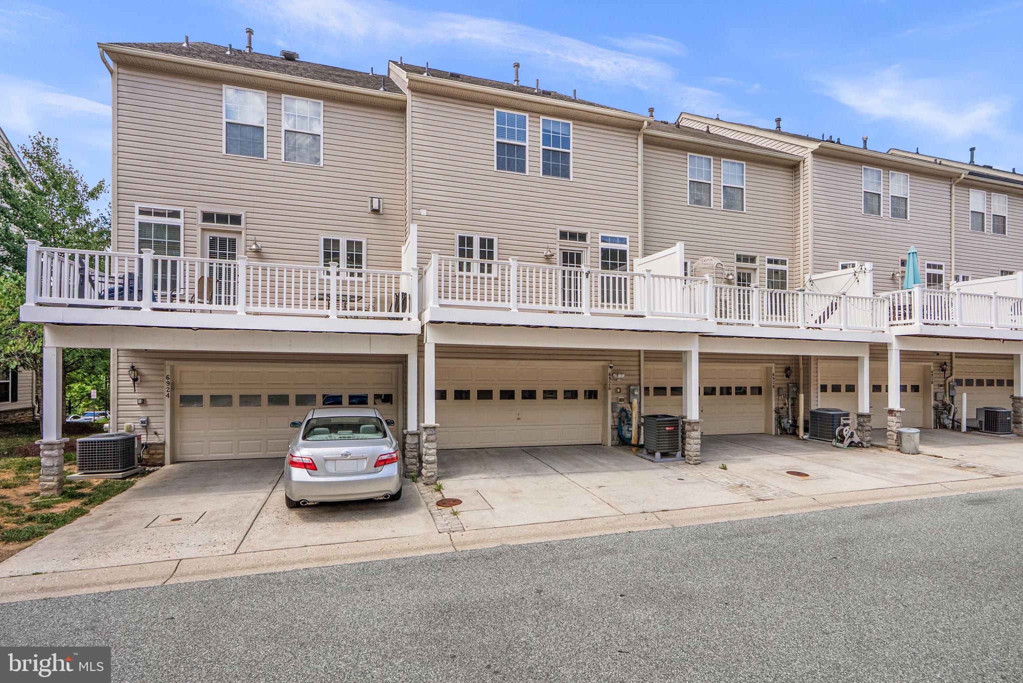 BELMONT STATION - Residential