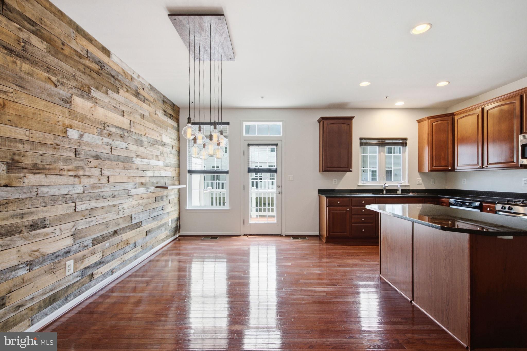BELMONT STATION - Residential