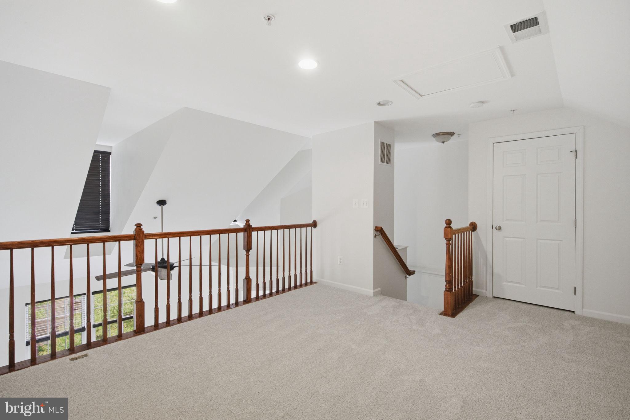 BELMONT STATION - Residential