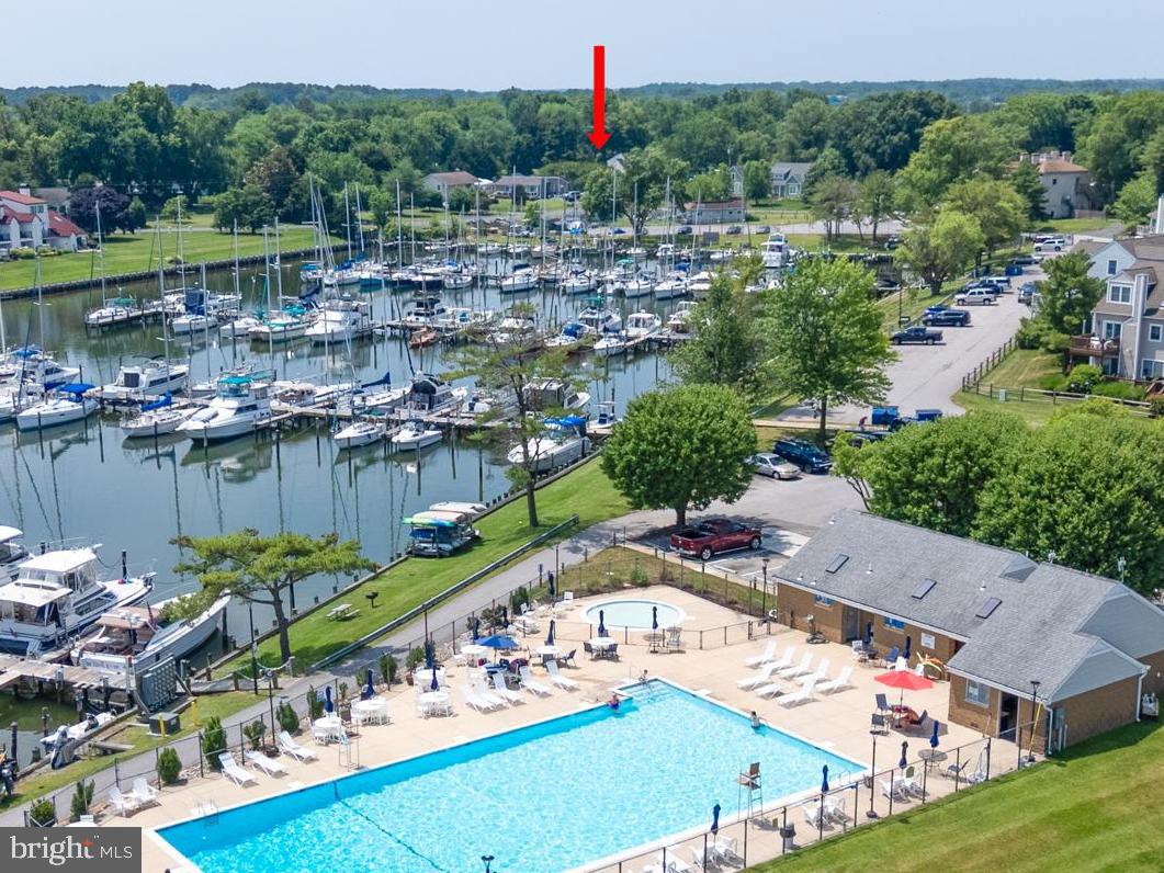 CASTLE MARINA - Residential