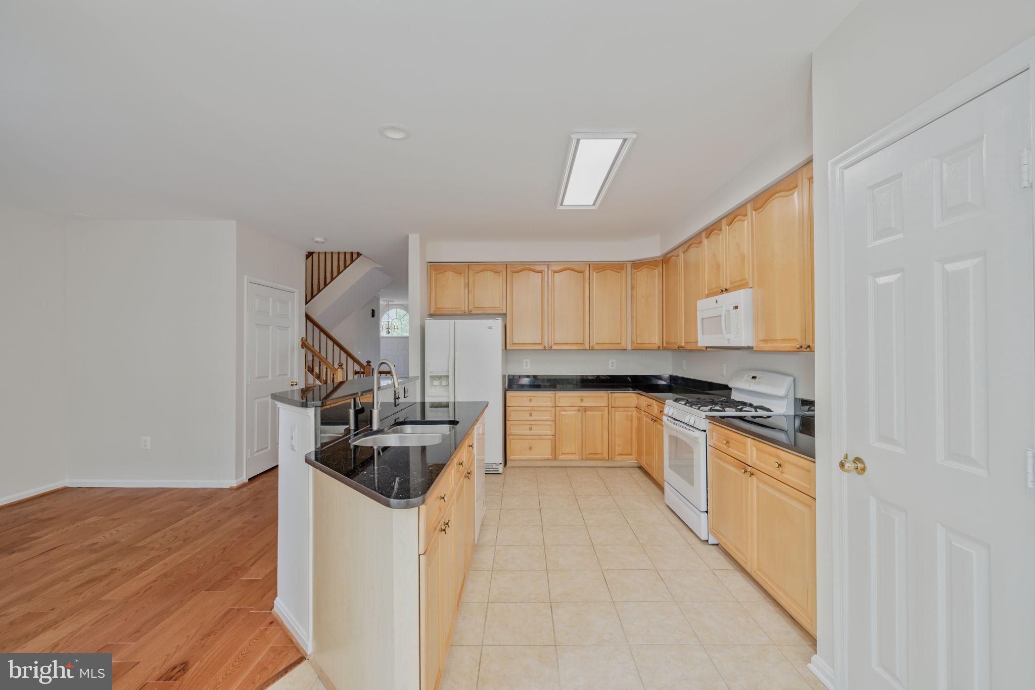 KINGSTOWNE - Residential
