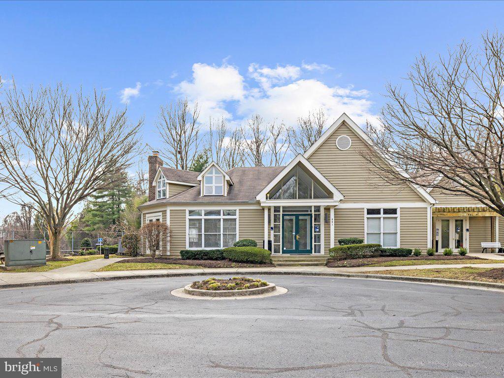 ADMIRAL REACH AT HARBOUR GATES - Residential