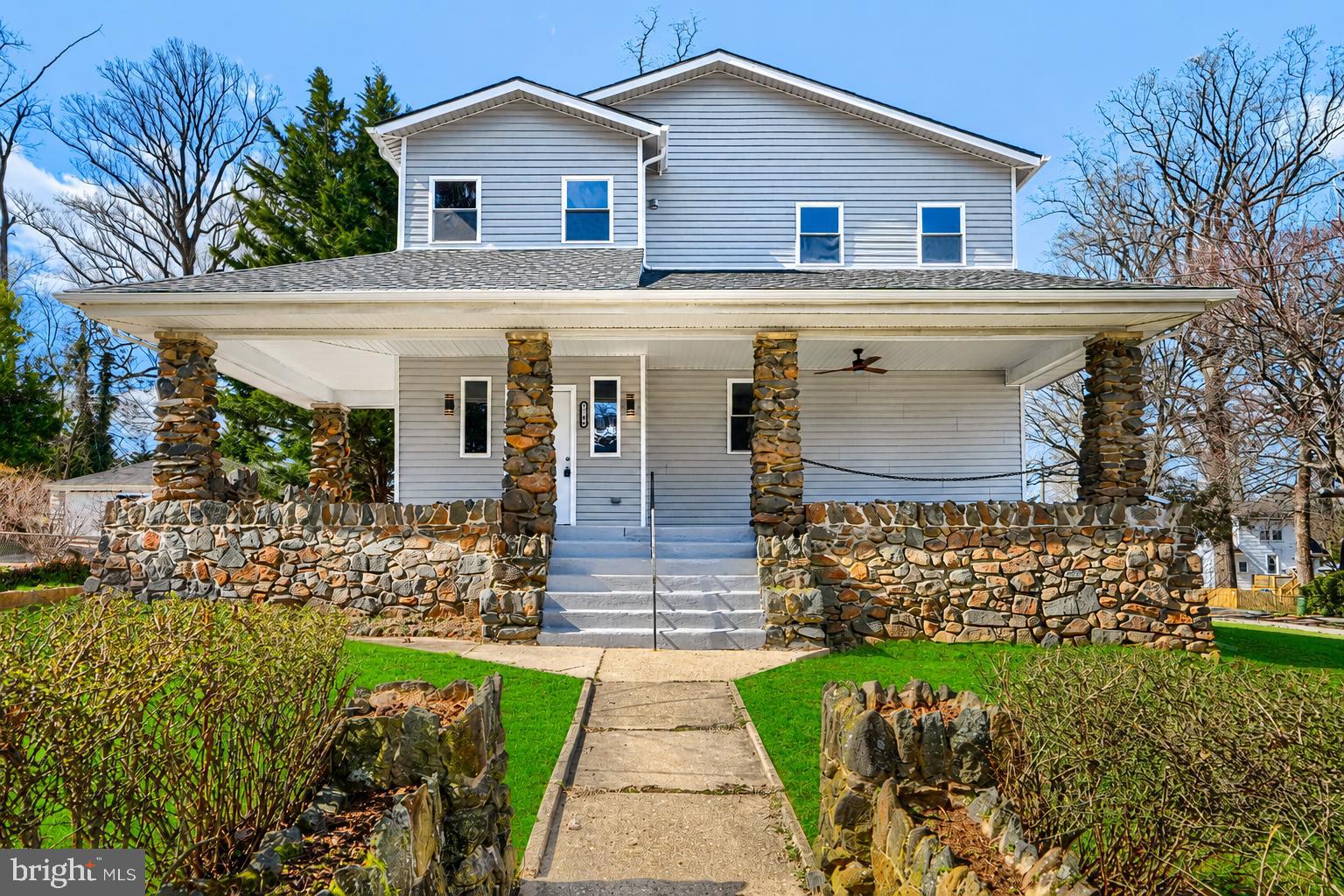 MOUNT WASHINGTON - Residential