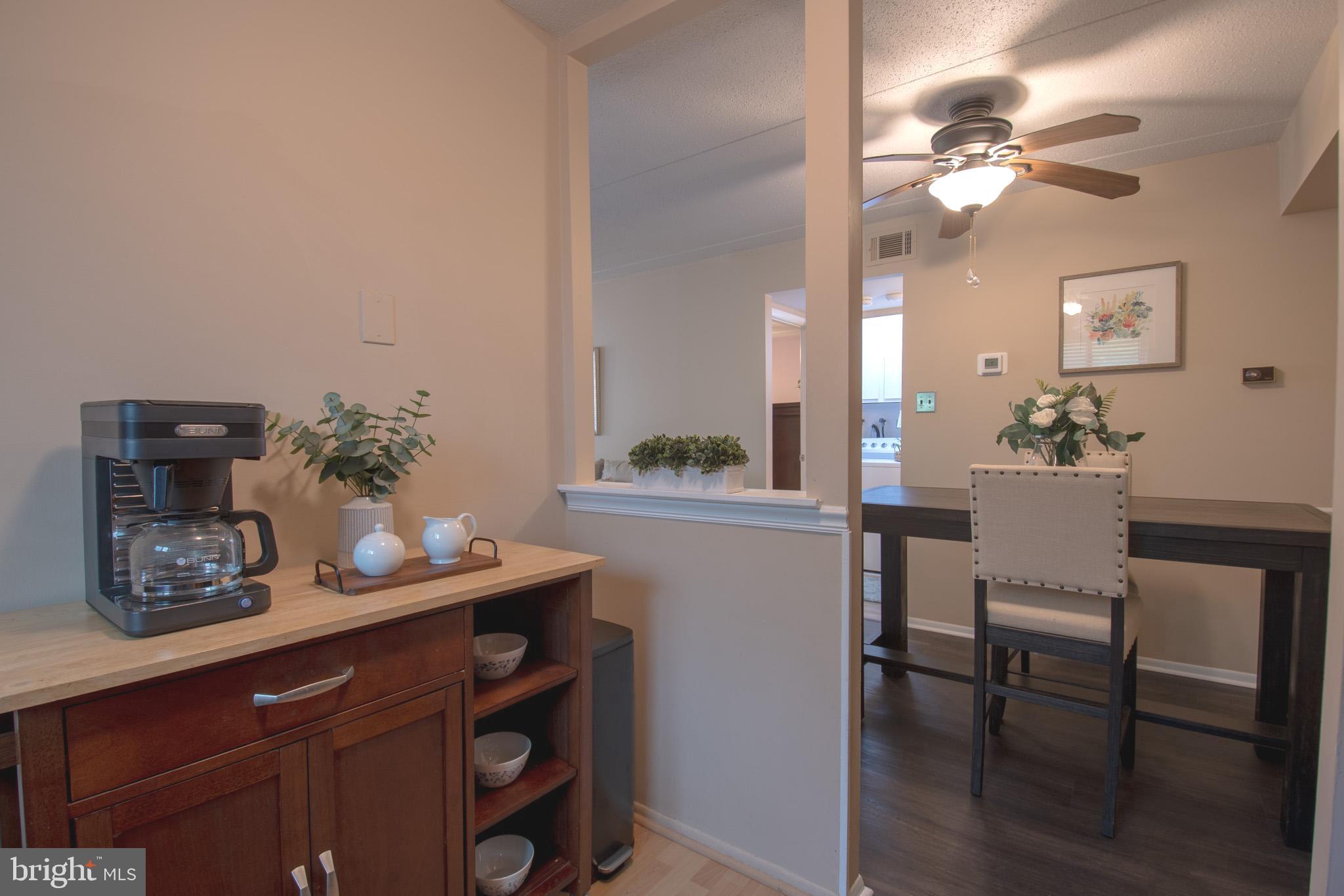 HILLTOP SUMMIT - Residential