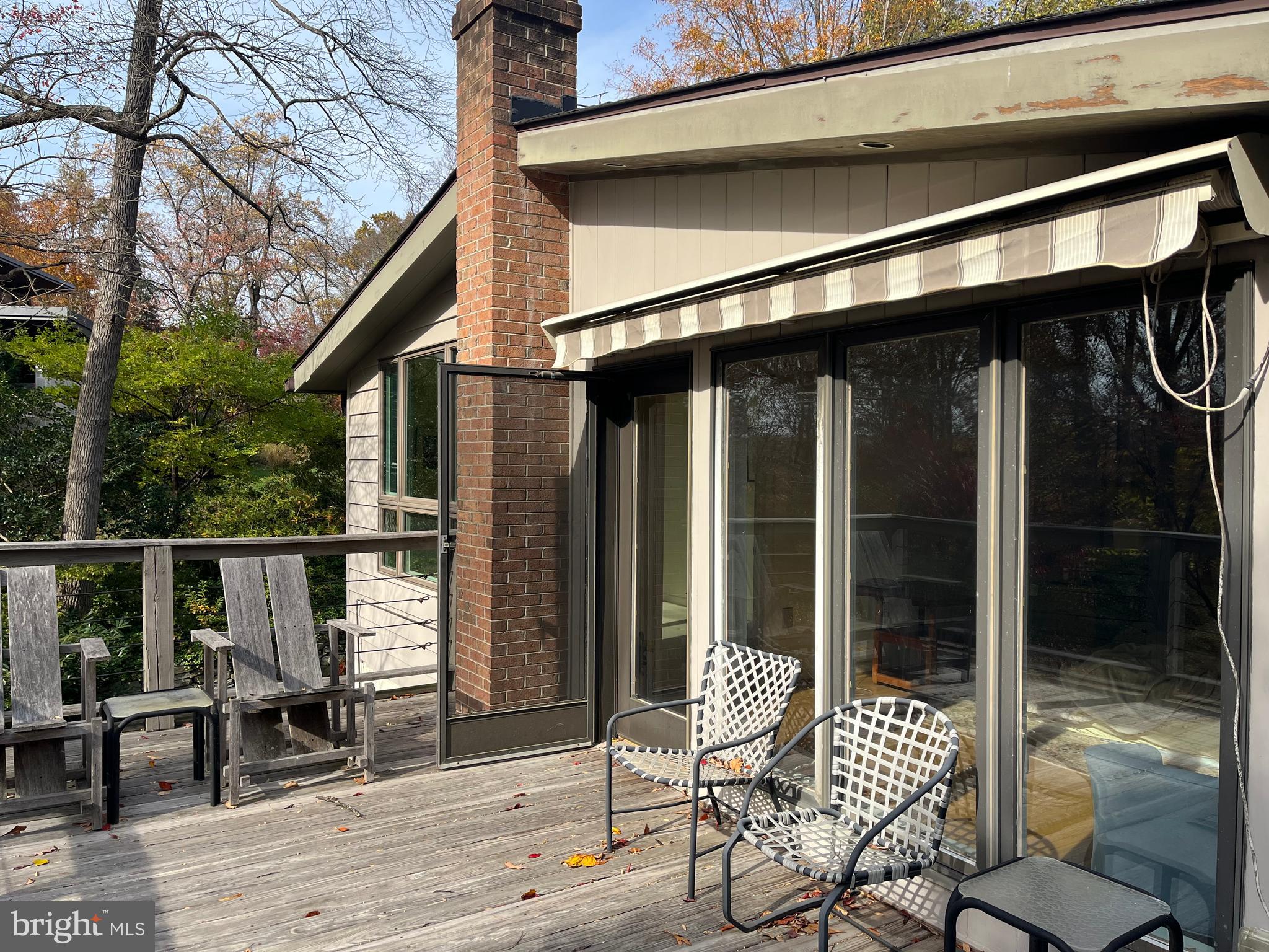 TULIP HILL - Residential