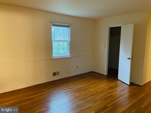 WOODLEY GARDENS - Residential Lease