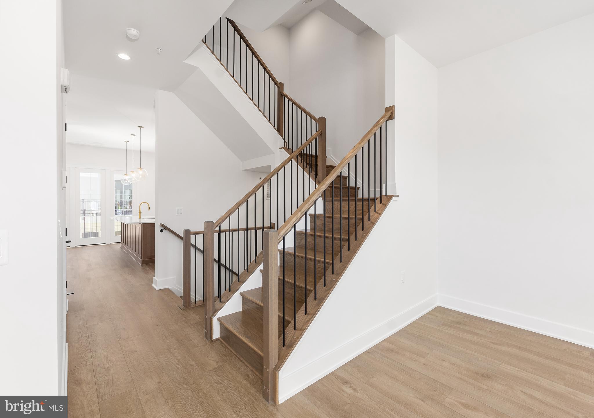 CHEVY CHASE CROSSING - Residential