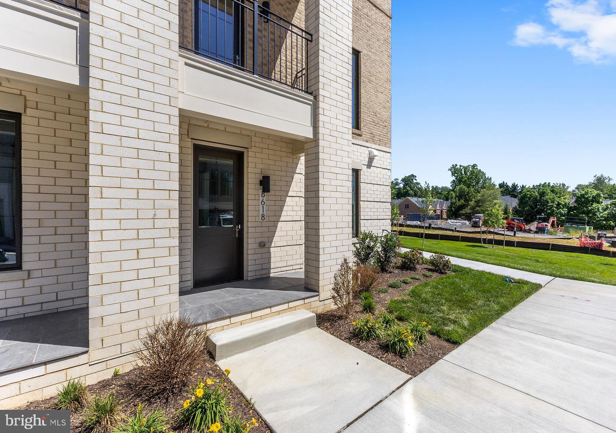 CHEVY CHASE CROSSING - Residential