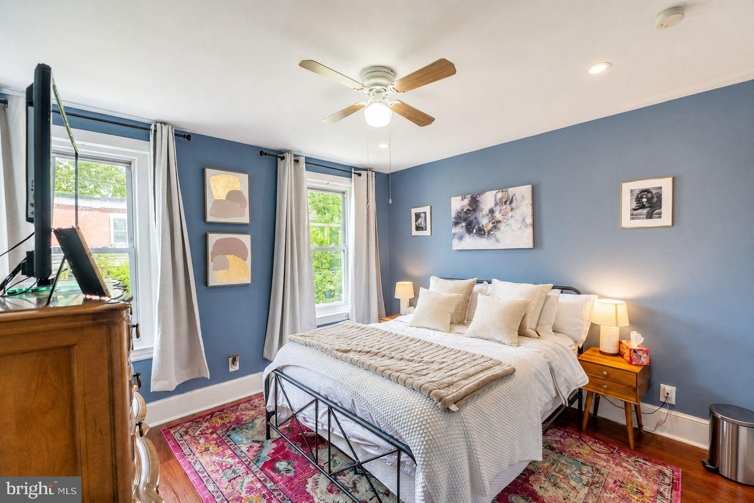 ROXBOROUGH - Residential
