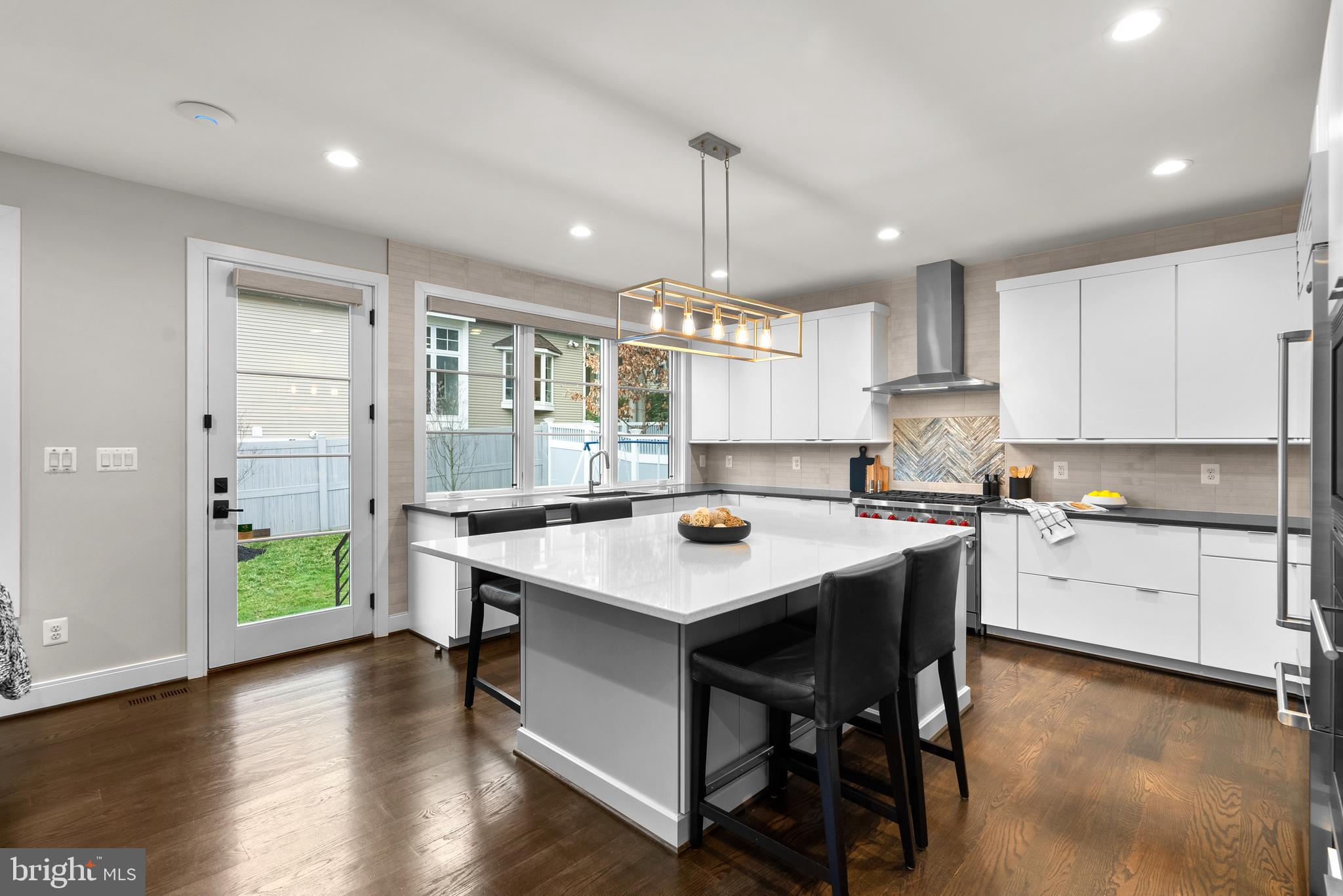 ROOSEVELT PLACE - Residential