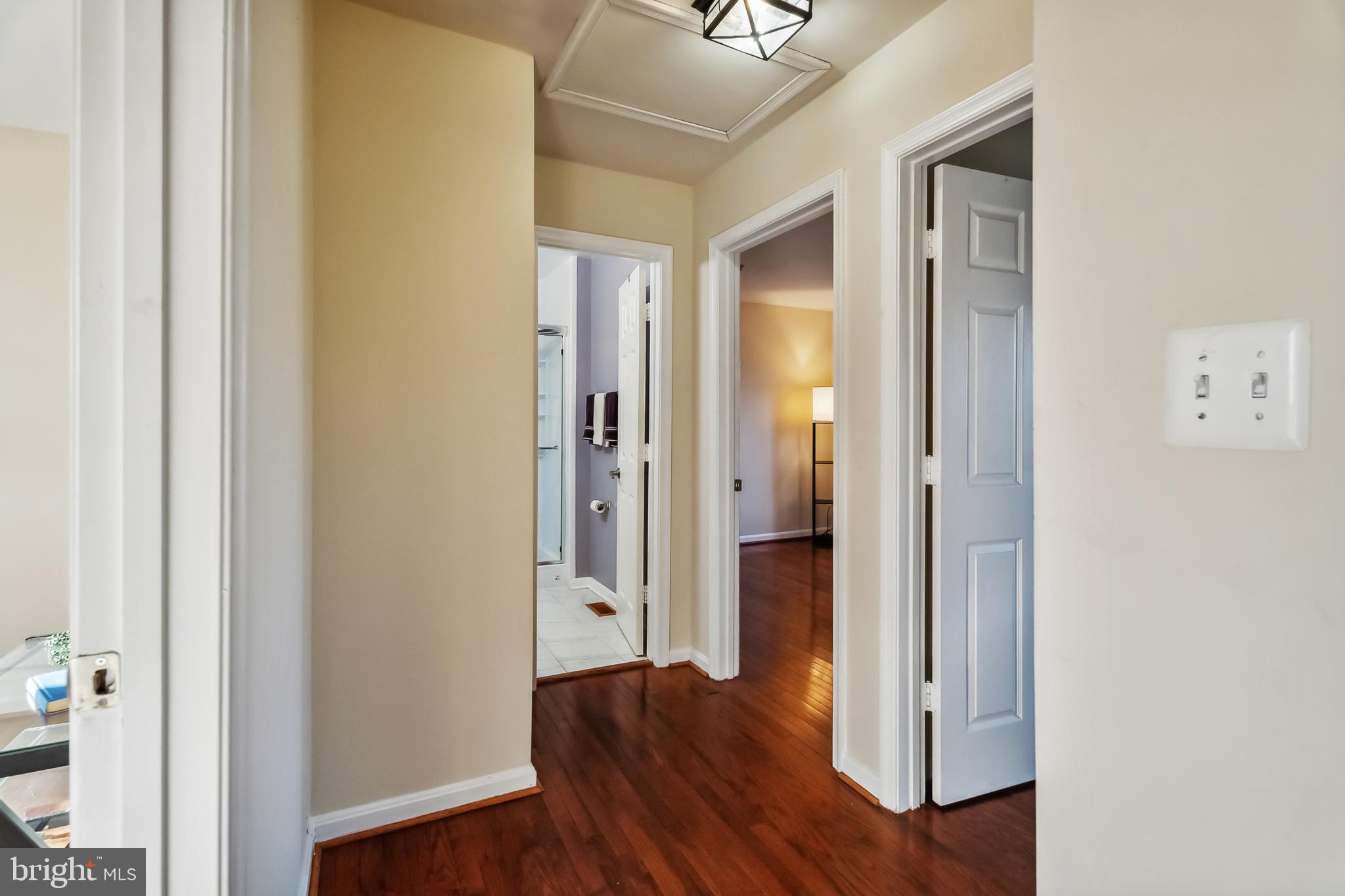 NORBECK GROVE - Residential