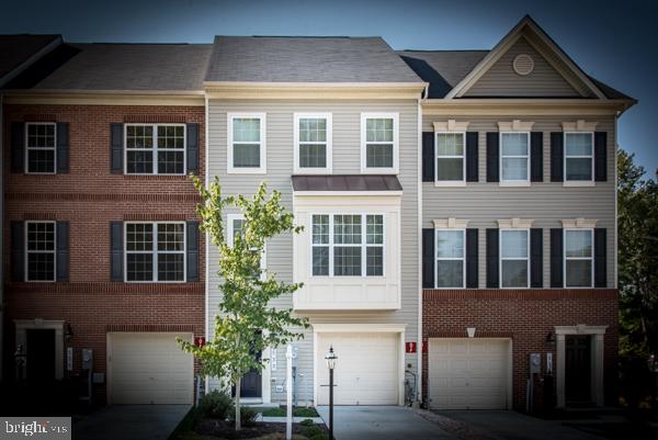 TANYARD SPRINGS - Residential Lease