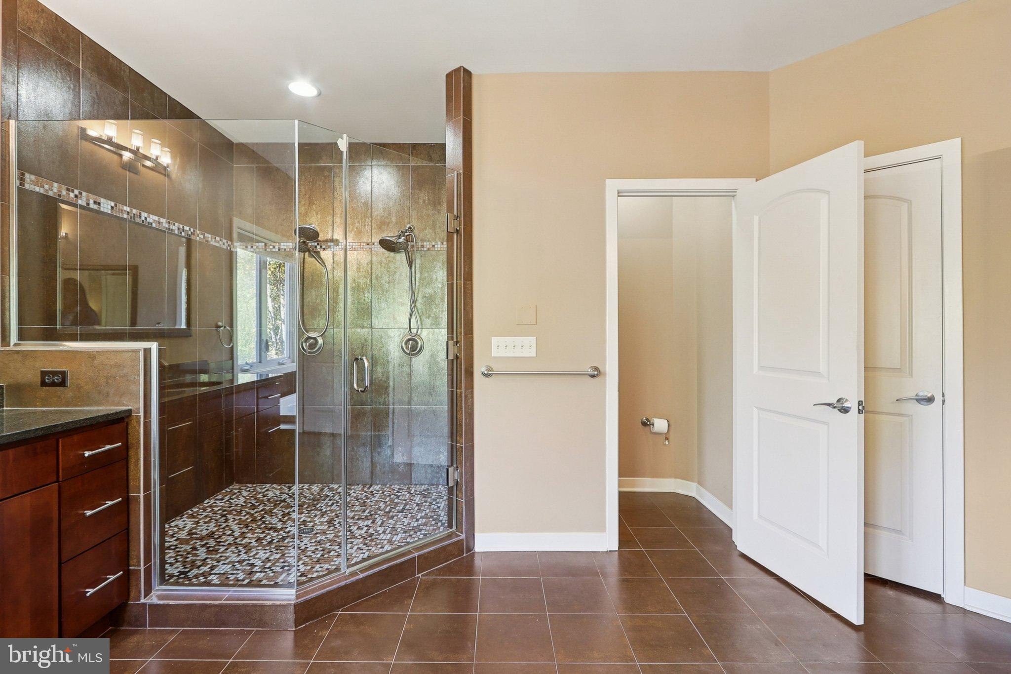 WOODMORE-RESUB-PLAT 5> - Residential
