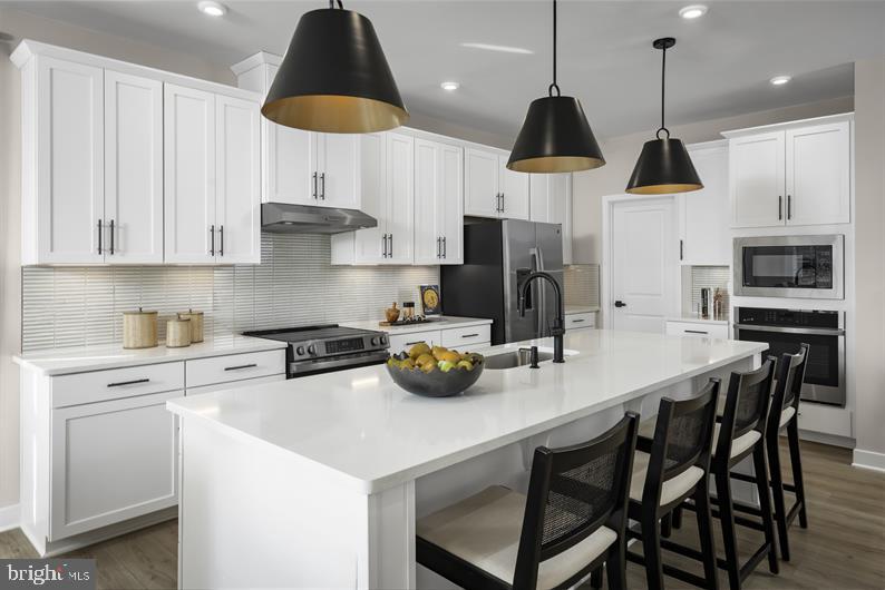 GREEN LANE MEADOWS - Residential