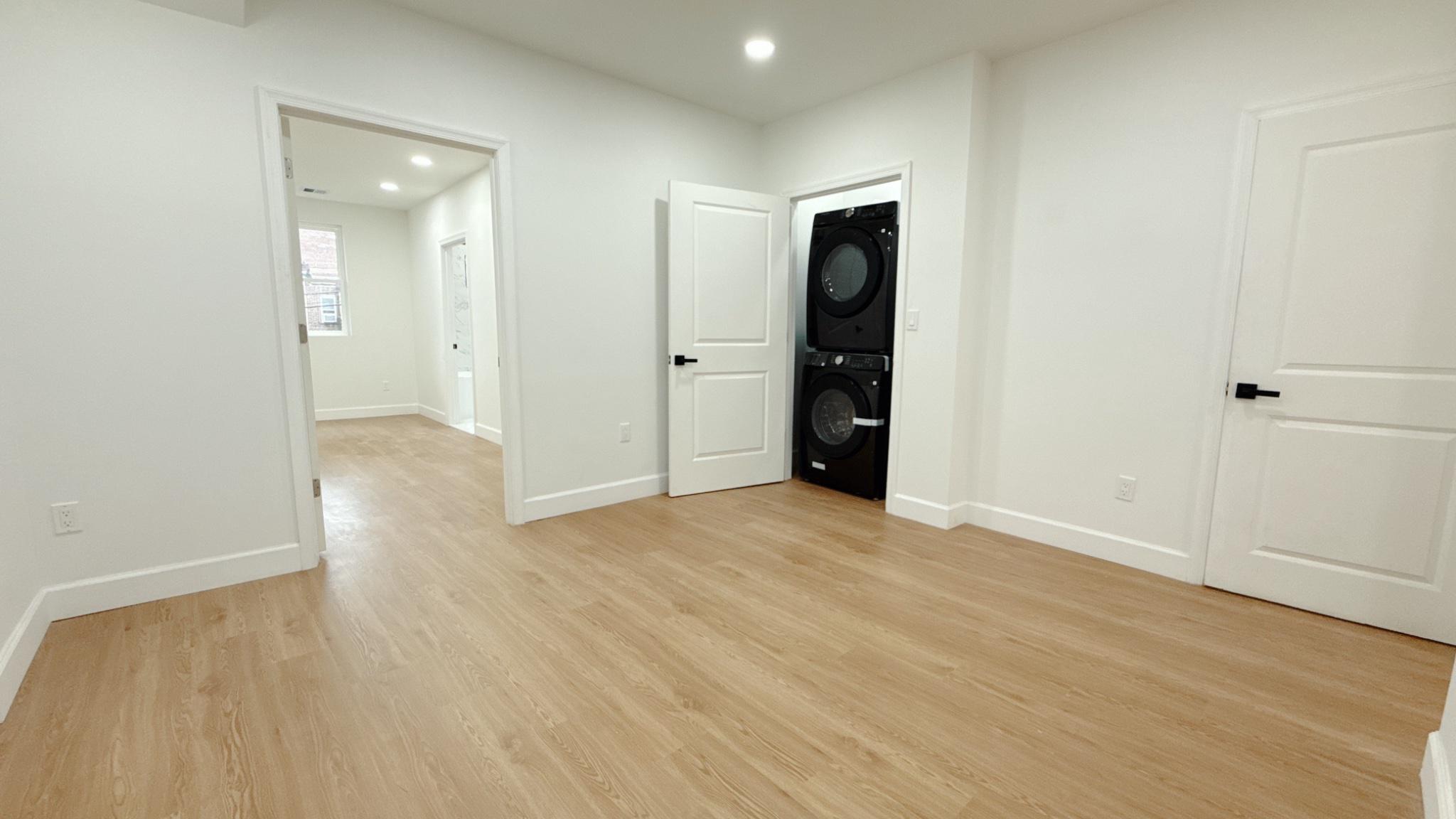 FRANKFORD - Residential
