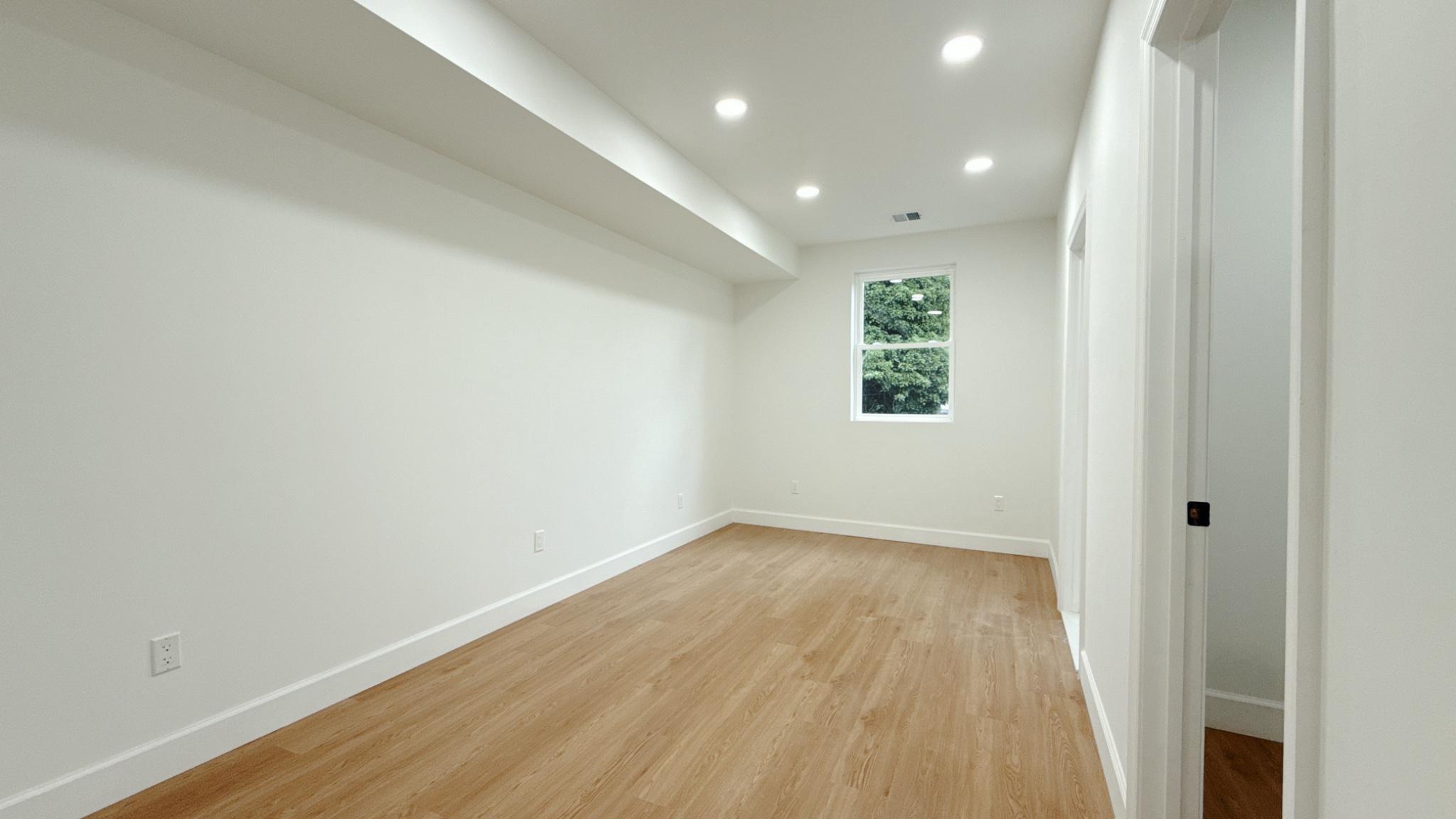 FRANKFORD - Residential