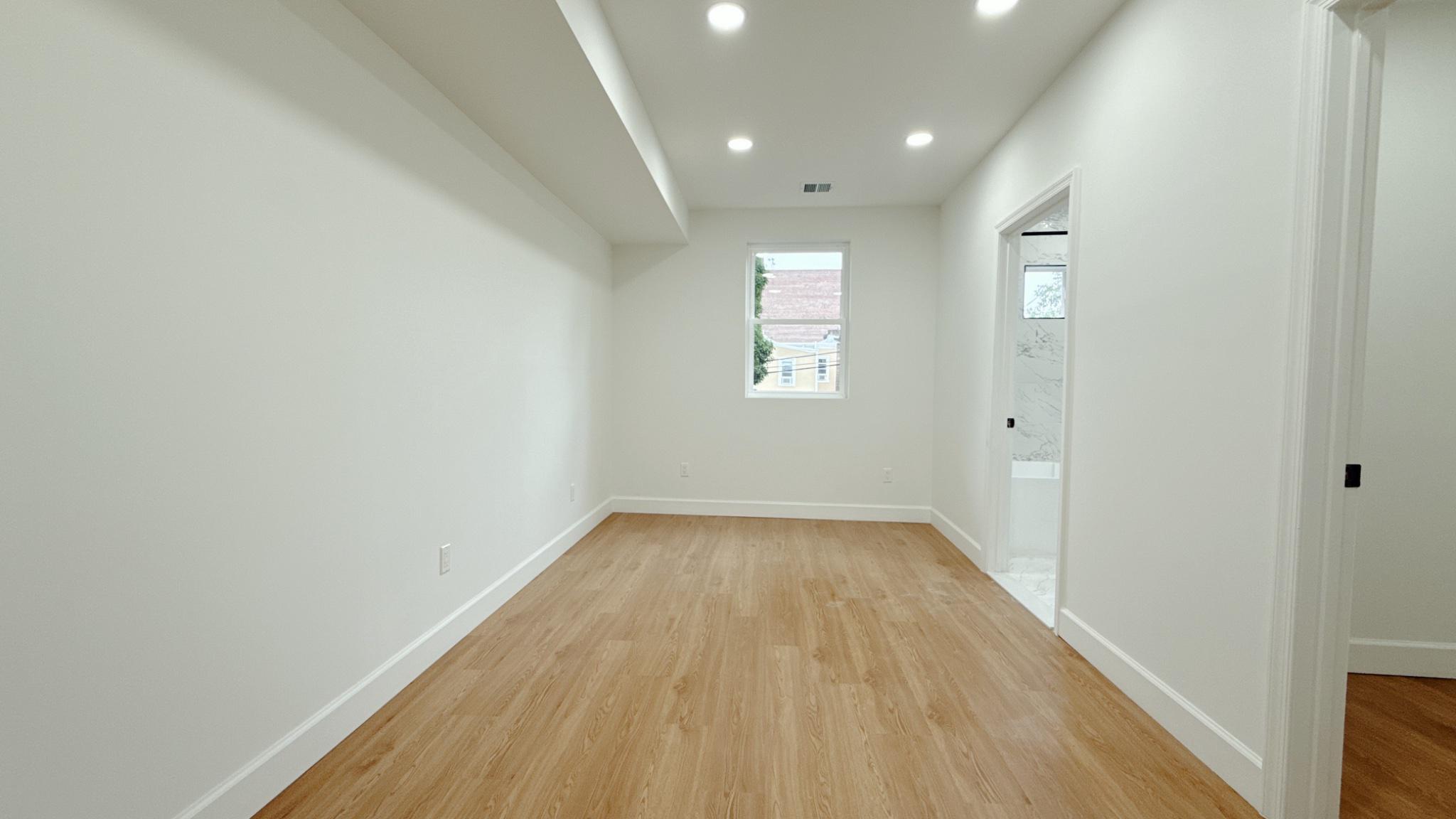 FRANKFORD - Residential