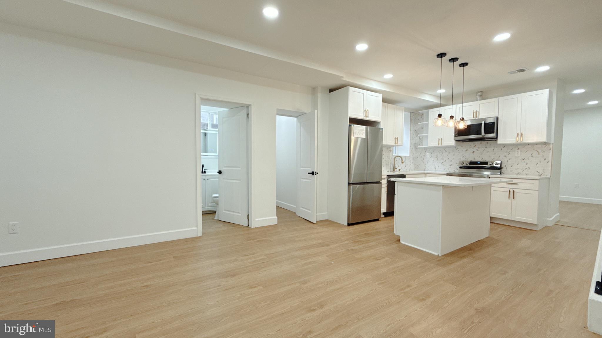 FRANKFORD - Residential