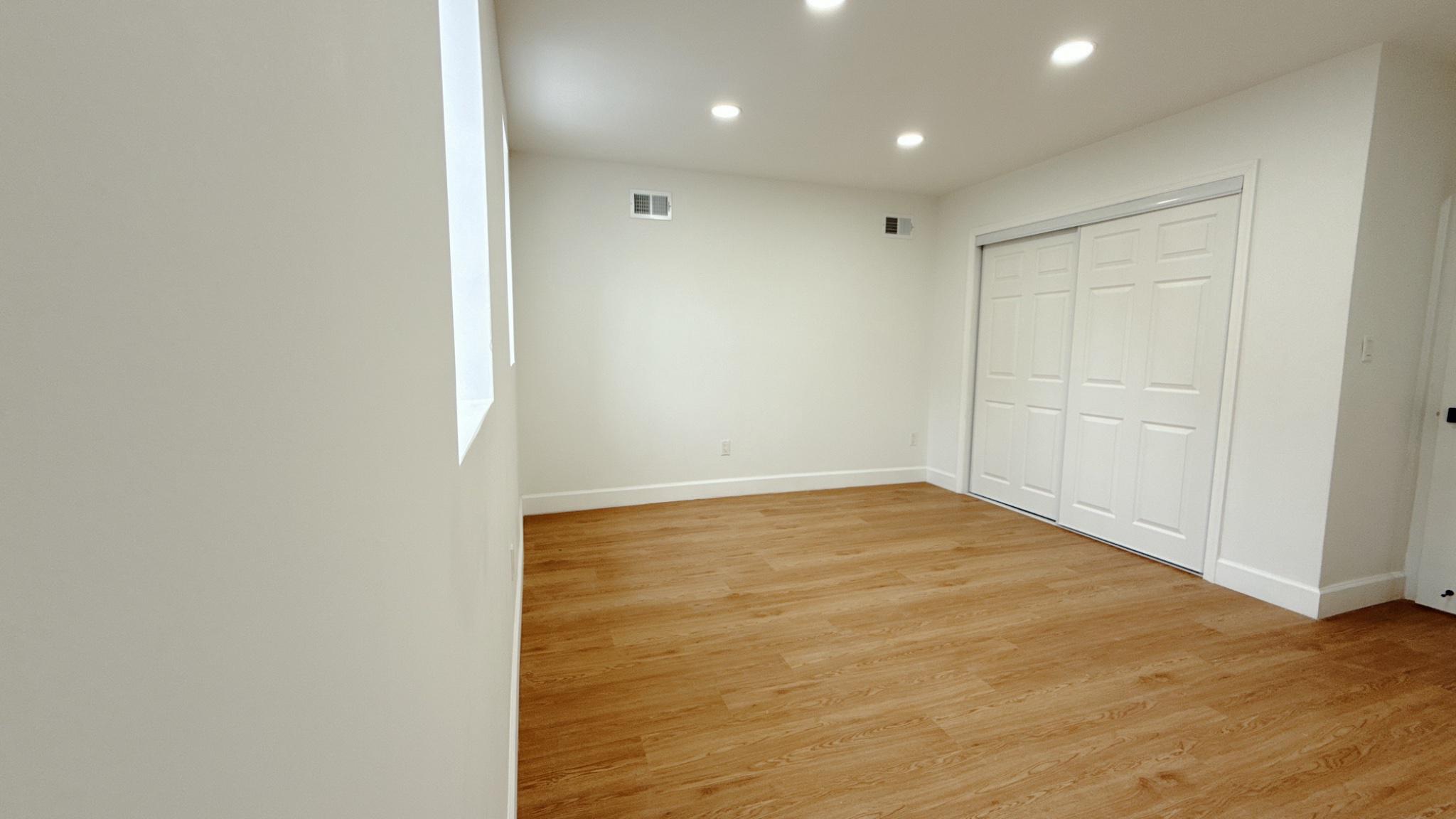 FRANKFORD - Residential