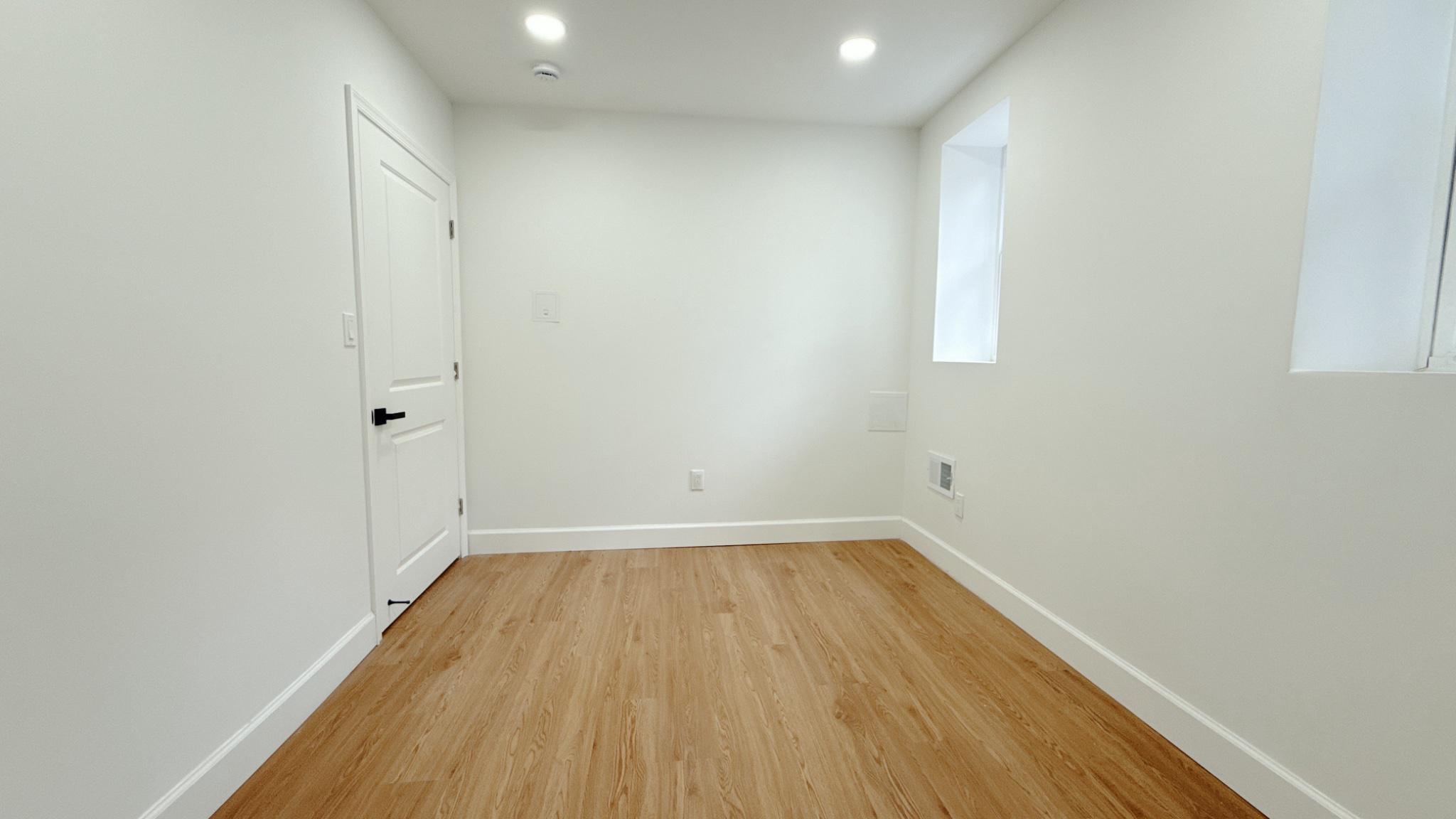 FRANKFORD - Residential
