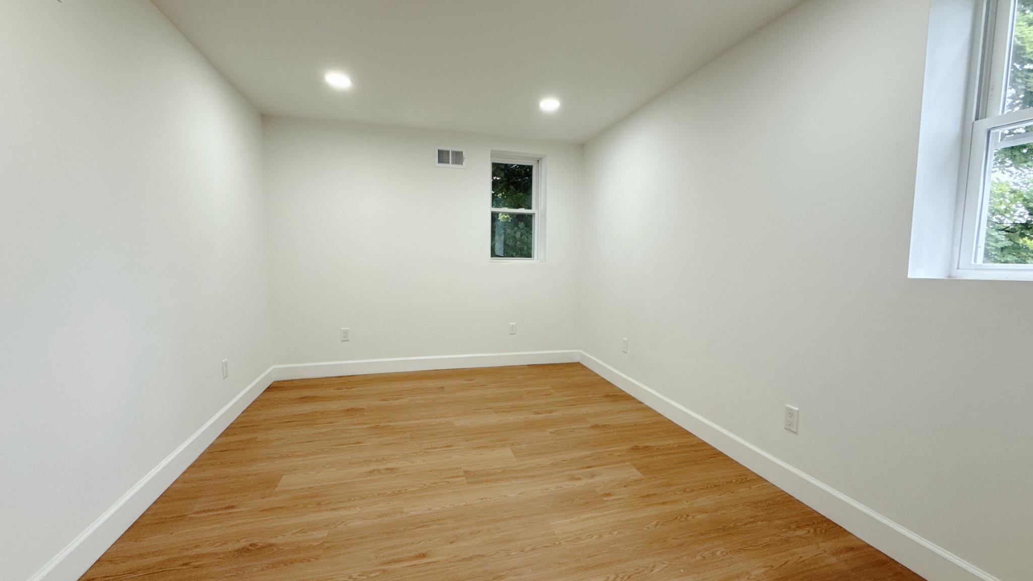 FRANKFORD - Residential