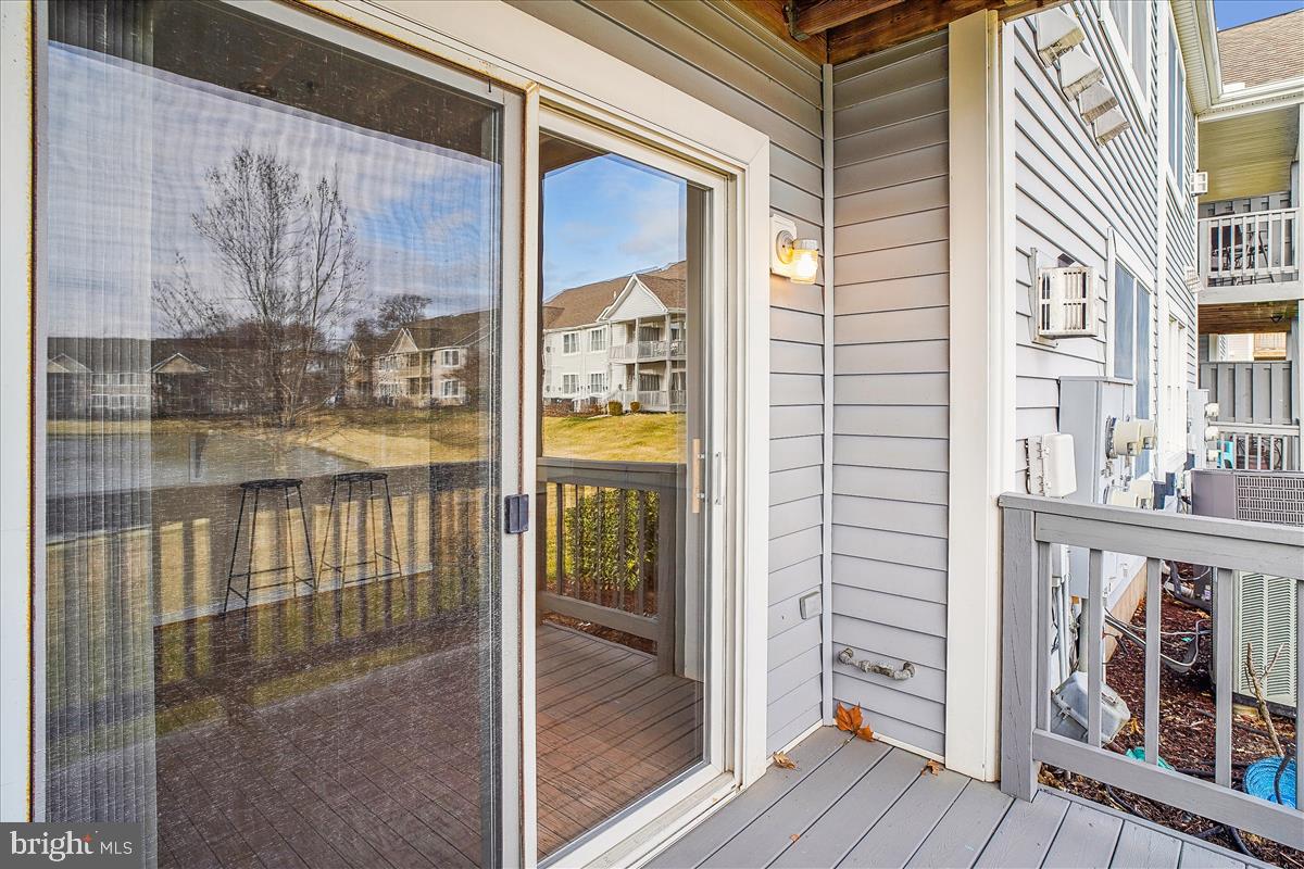 BAYSIDE - Residential Lease