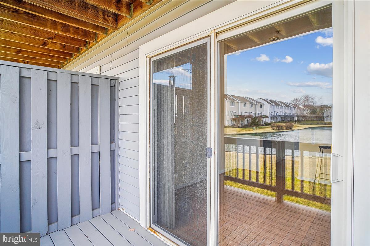 BAYSIDE - Residential Lease