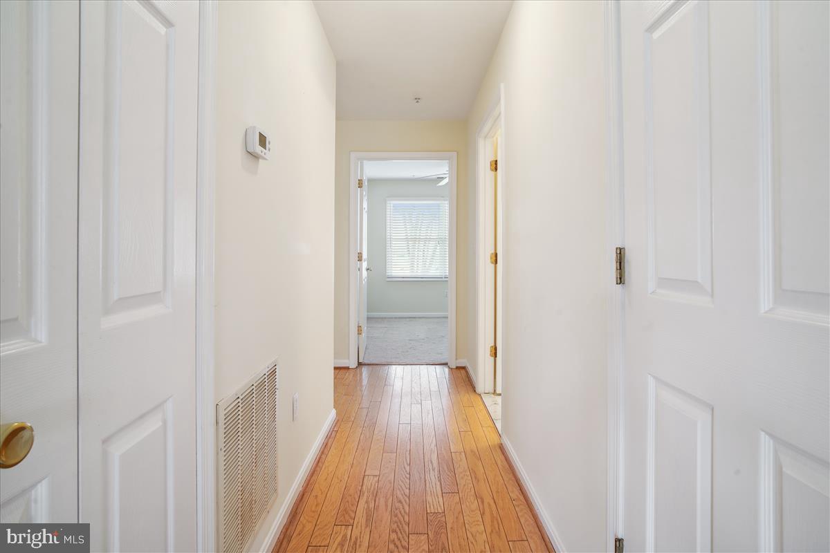 BAYSIDE - Residential Lease