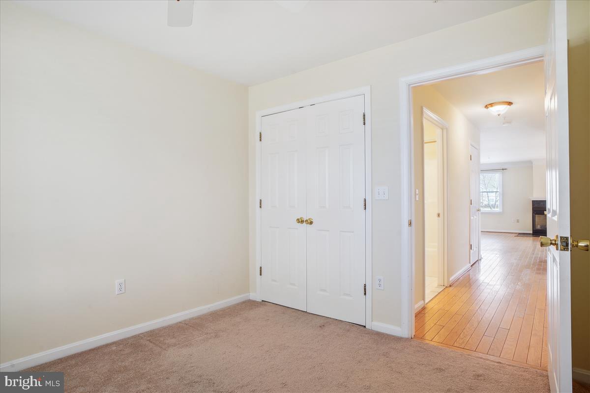 BAYSIDE - Residential Lease