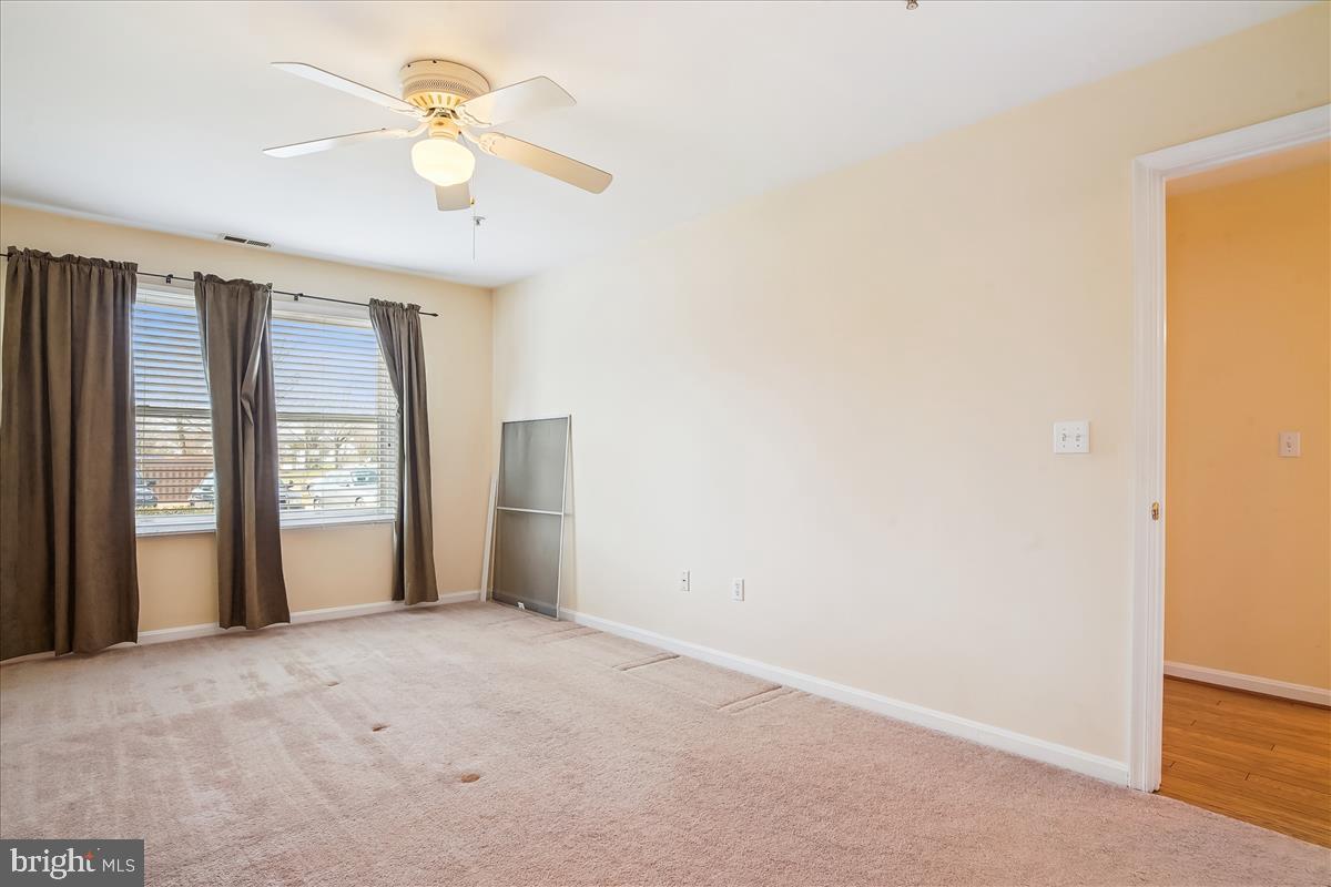 BAYSIDE - Residential Lease