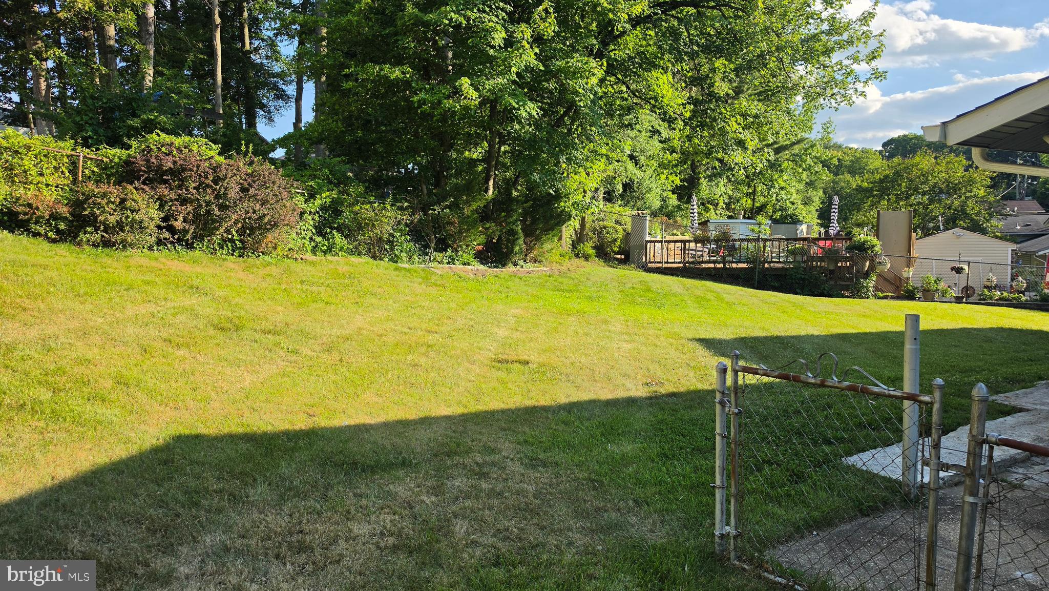 SCHROM HILLS - Residential